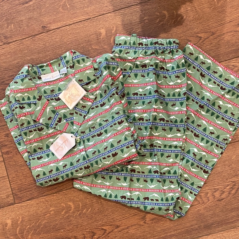 4/$10 NWT Intimate Essentials Pajama set sz S